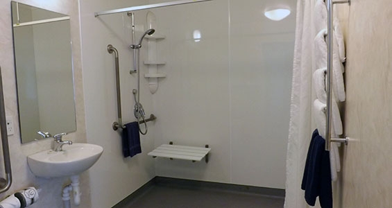 walk-in bathroom with access facilities